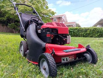 Snapper 21" RWD Self-Propelled Lawn Mower
