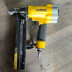 Dewalt Staple Gun