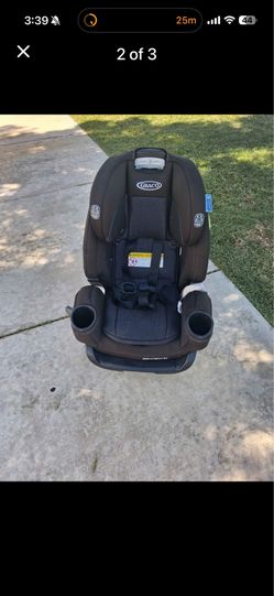 Lightly used Graco carseat
