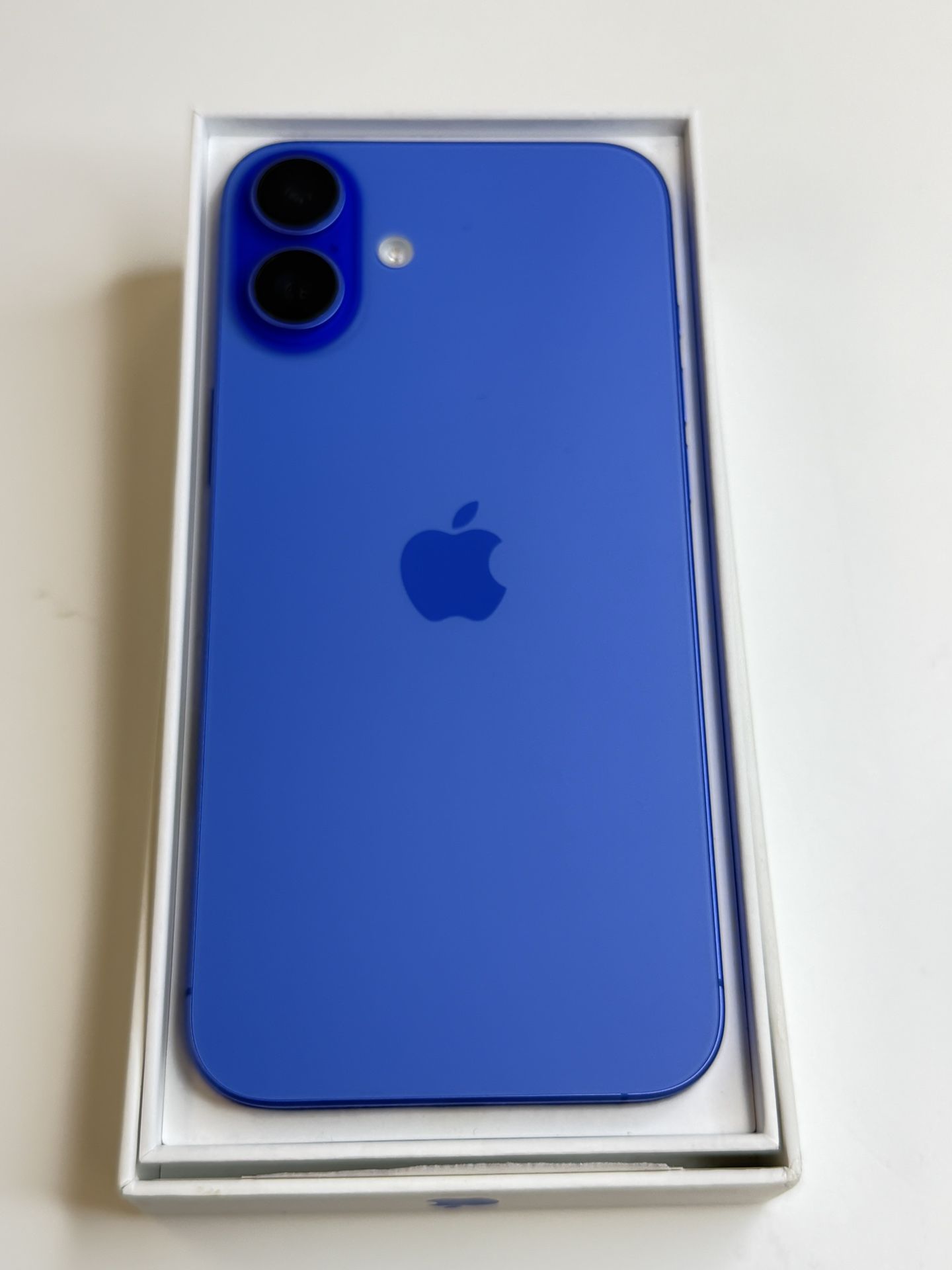 Apple iPhone 16 Plus Ultramarine 128gb Boost/Dish