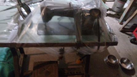 Commercial /industrial Sewing Machine