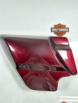 2018  Harley Road King Left Side Cover Black Cherry Red OEM 66250-09.BEST OFFER WELCOME. SM9KNT0058