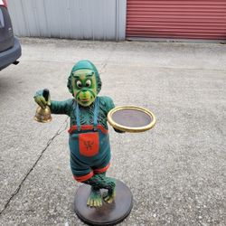 Very Rare Grinch Butler Statue