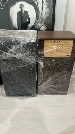 Old school speaker set. Sounds better than new stuff!