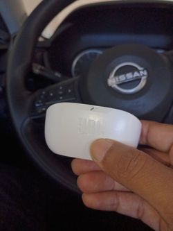 JBL earbuds VIBE BUDS