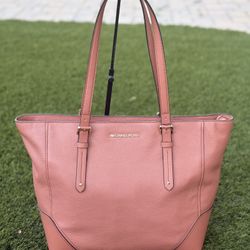 Michael Kors Aria Pebble Leather Large Tote Bag in EUC/Bolsa MK en excelente condición