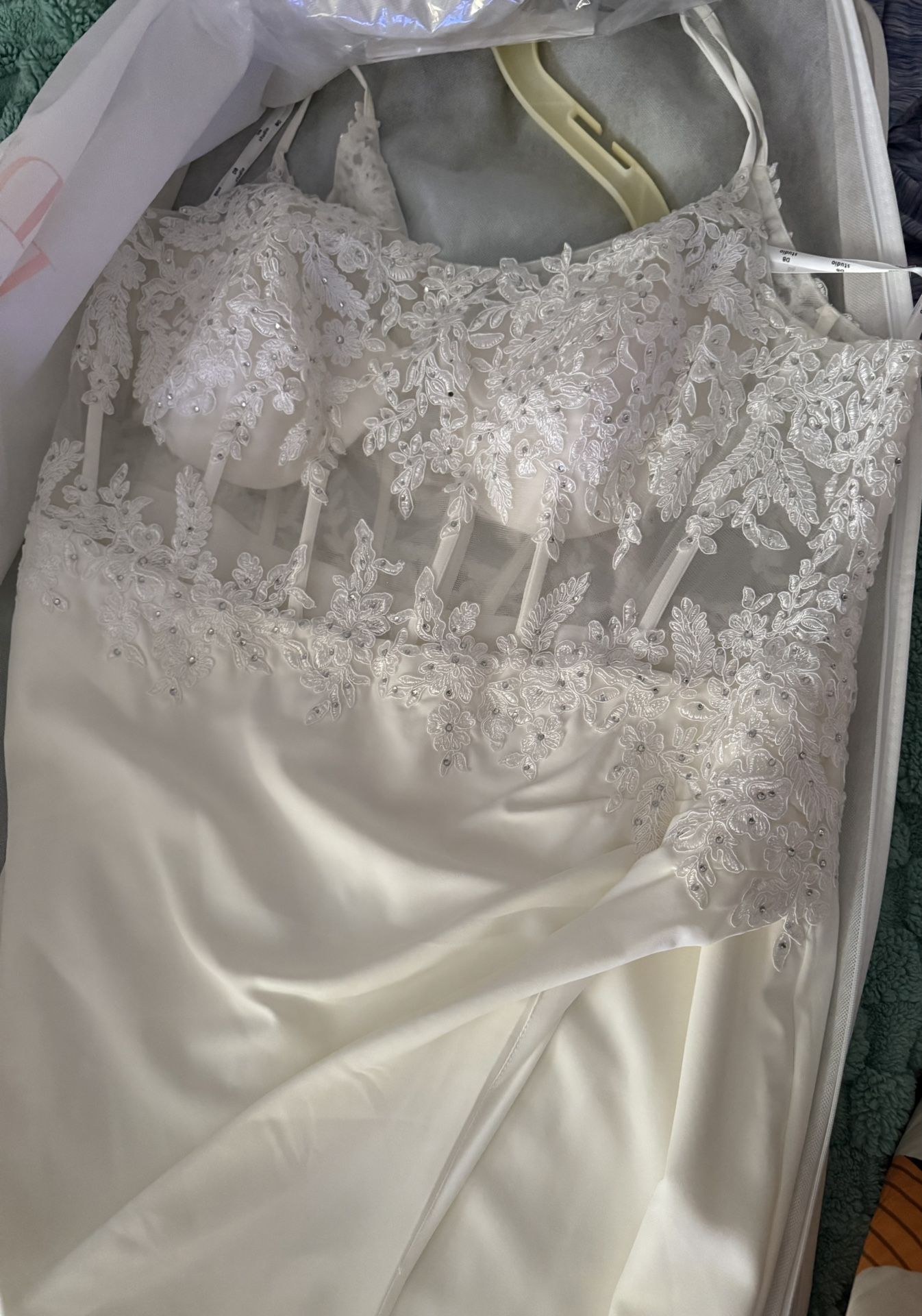Plus Size Brand New Wedding Dress – Never Worn, Full of Grace
