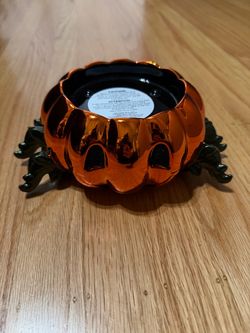 Bath & Body works Halloween pumpkin/spider candle holder