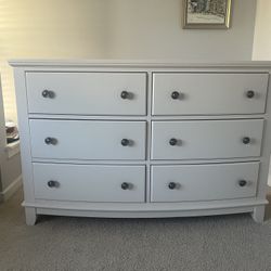 Cream Colored Dresser
