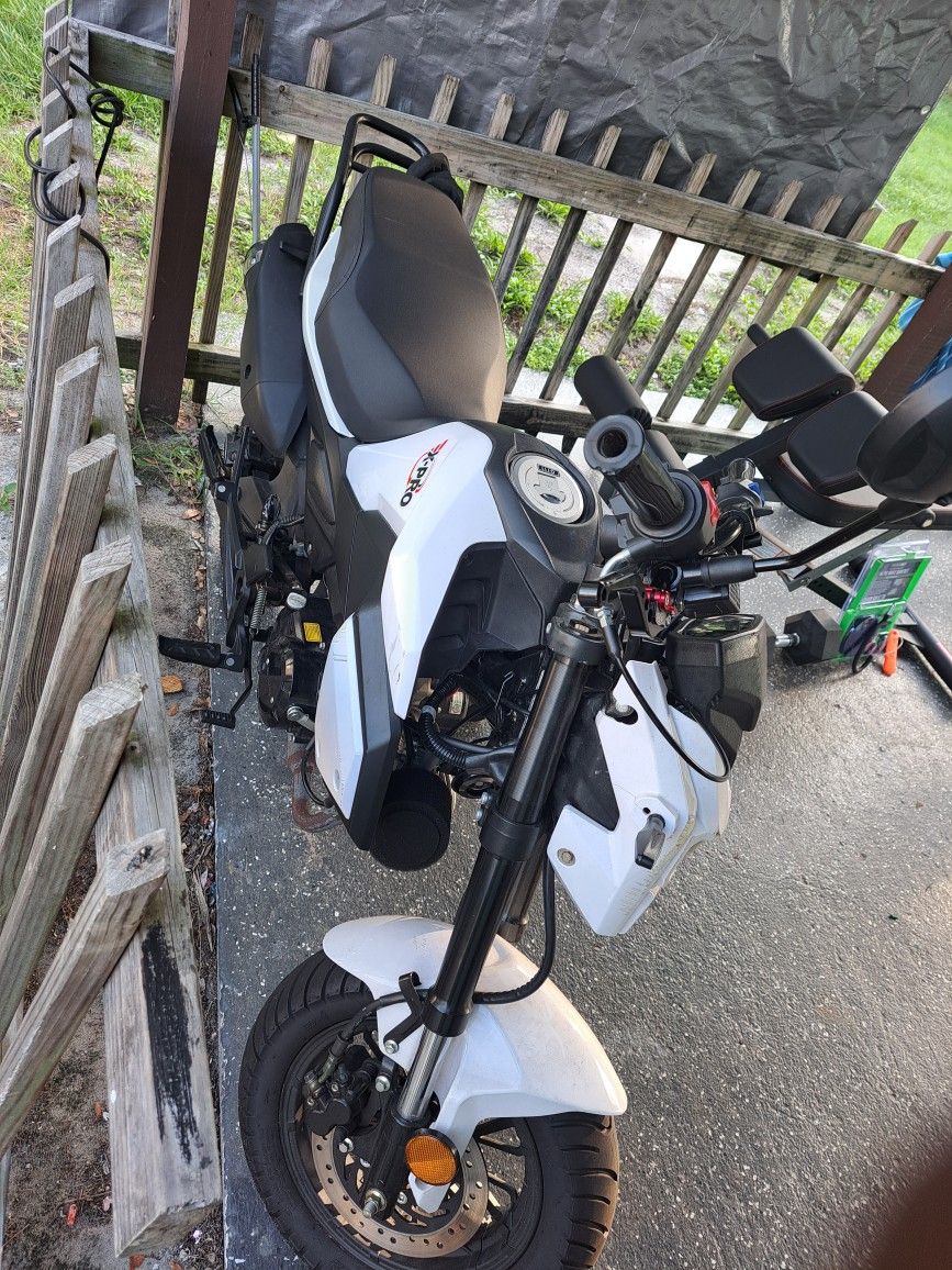 2020 Grom clone 2020 boom vader 125cc