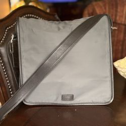 Vintage Coach Messenger Bag 5109