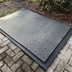 2 CrossFit Gym mats