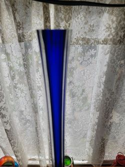 Vintage MCM Enesco Cobalt Blue Art Glass Pulled 19 1/2" stretched Bud Vase