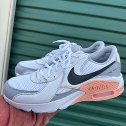 Nike Air Max Excee Womens Size 11 White Black Pink Running Sneakers