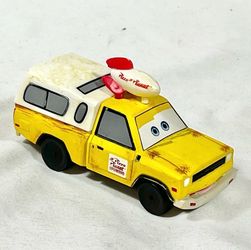 Disney Pixar Cars Todd Pizza Planet Truck Mattel Diecast 1:55 Vehicle Yellow