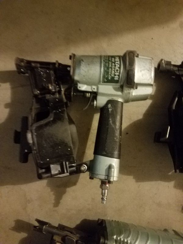 1 3/4 coil nailer 15° roofing gun hitachi for Sale in Bakersfield, CA