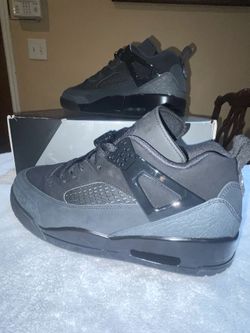 Jordan spizike black cats low
