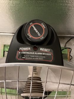 Presto HeatDish Parabolic  Electric Heater