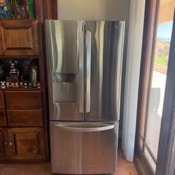 LG French Door Refrigerator With Bottom Freezer
