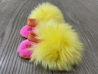 Ugg Sesame Street big bird Edition Furry Sandals
