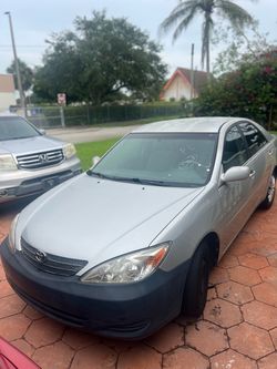 2004 Toyota Camry