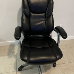 Realspace Cressfield Bonded Leather High-Back Executive Chair Black/Silver