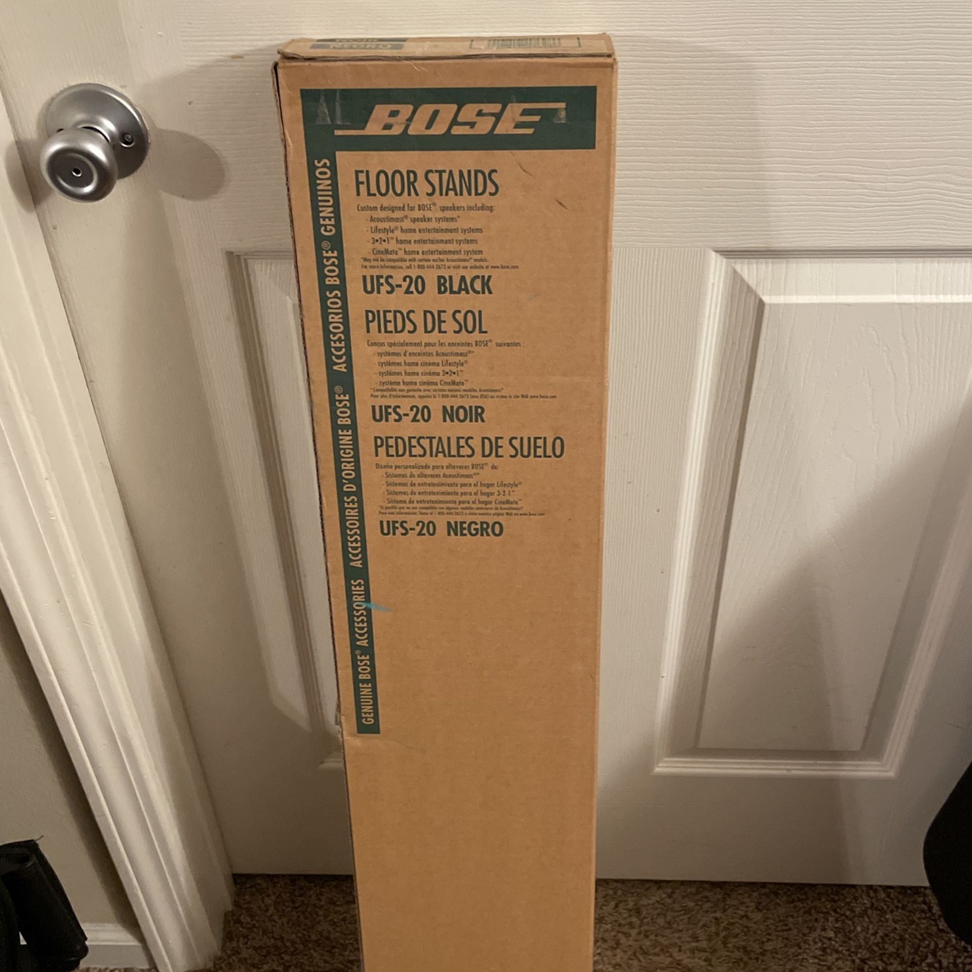 BOSE UFS-20 Black Floor Stands