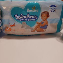 New Baby Pampers swim diapers splashers. Medium
Have multiple packages.
Good for boys and girls