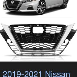 2019 Chrome Nissan Altima Grill