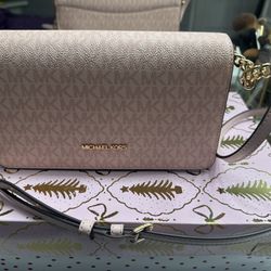 Michael Kors Crossbody Purse