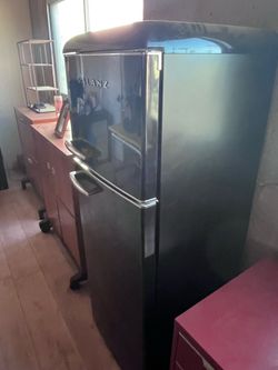 Galactic fridge + freezer