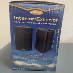Outdoor / Indoor Speakers 