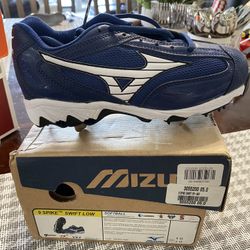 Mizuno Metal Cleats