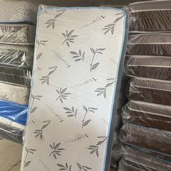 BRAND NEW MATTRESS & BOX SPRING  FREE DELIVERY  *QUEEN $180.    *FULL $$160 *KING $$280         *TWIN $$$140  SAME DAY DELIVERY