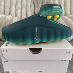 Nike Mind 001 slide size 7 Green Teal brand new