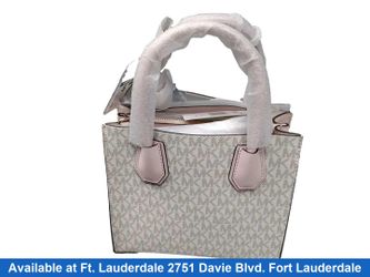 Michael Kors 35s1gm9m2b Pink Purse / Handbag