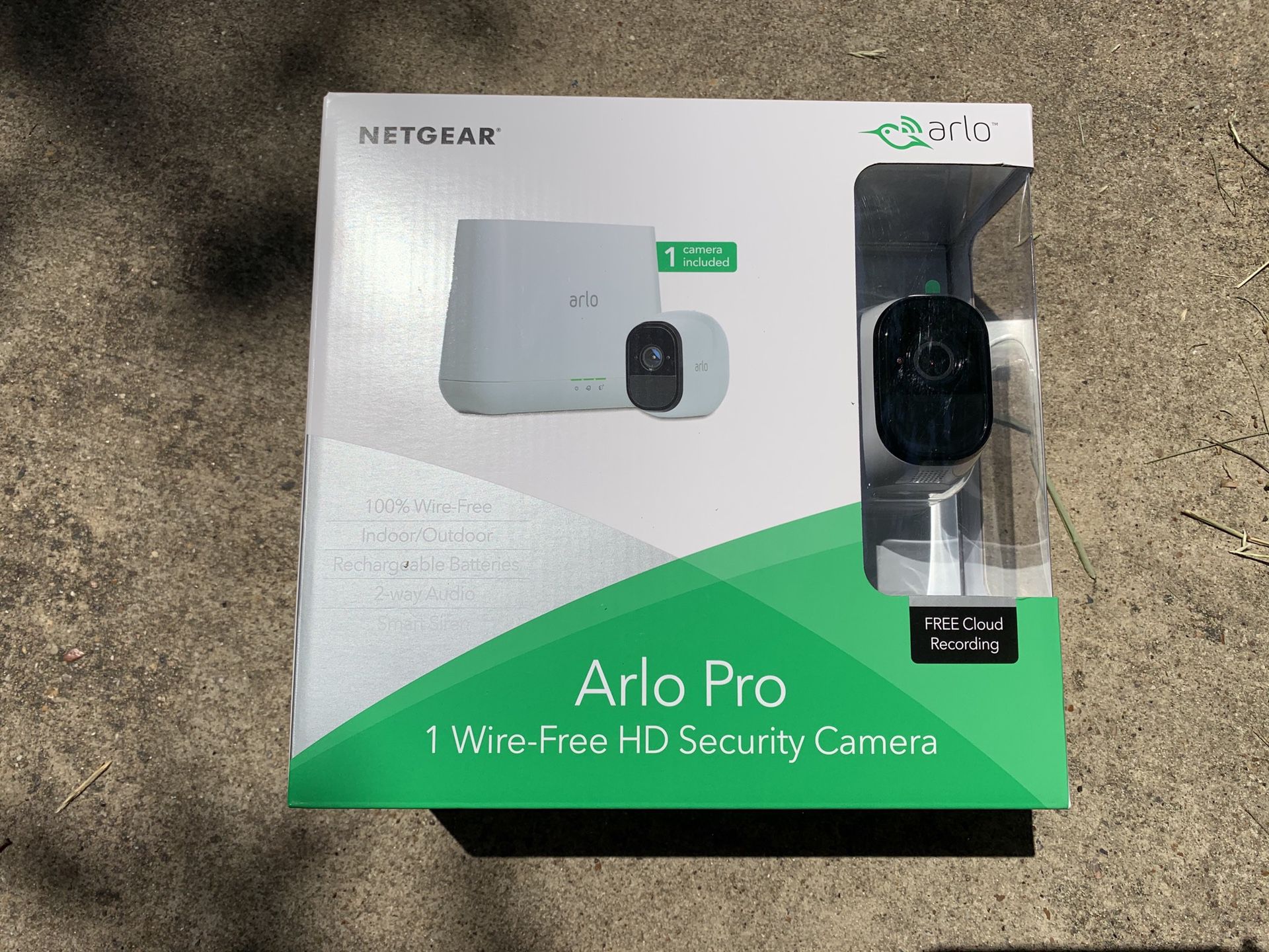 Arlo Pro wireless HD Security Camera