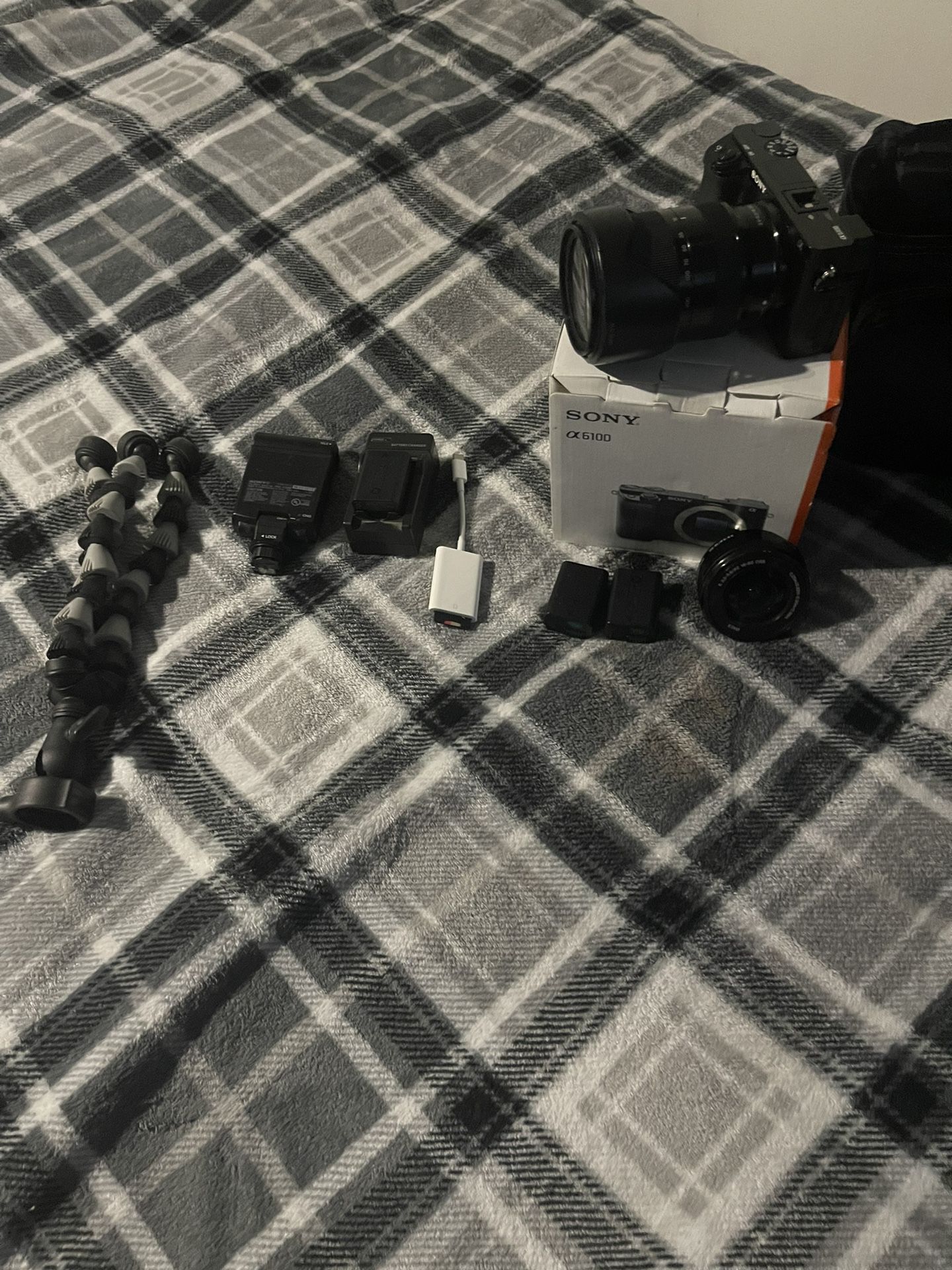 Sony 6100
