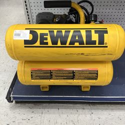 Dewalt Compressor 