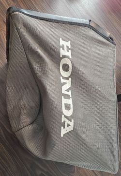 NEW OEM HONDA MOWER GRASS BAG with FRAME BAG 81320-VR8-N001