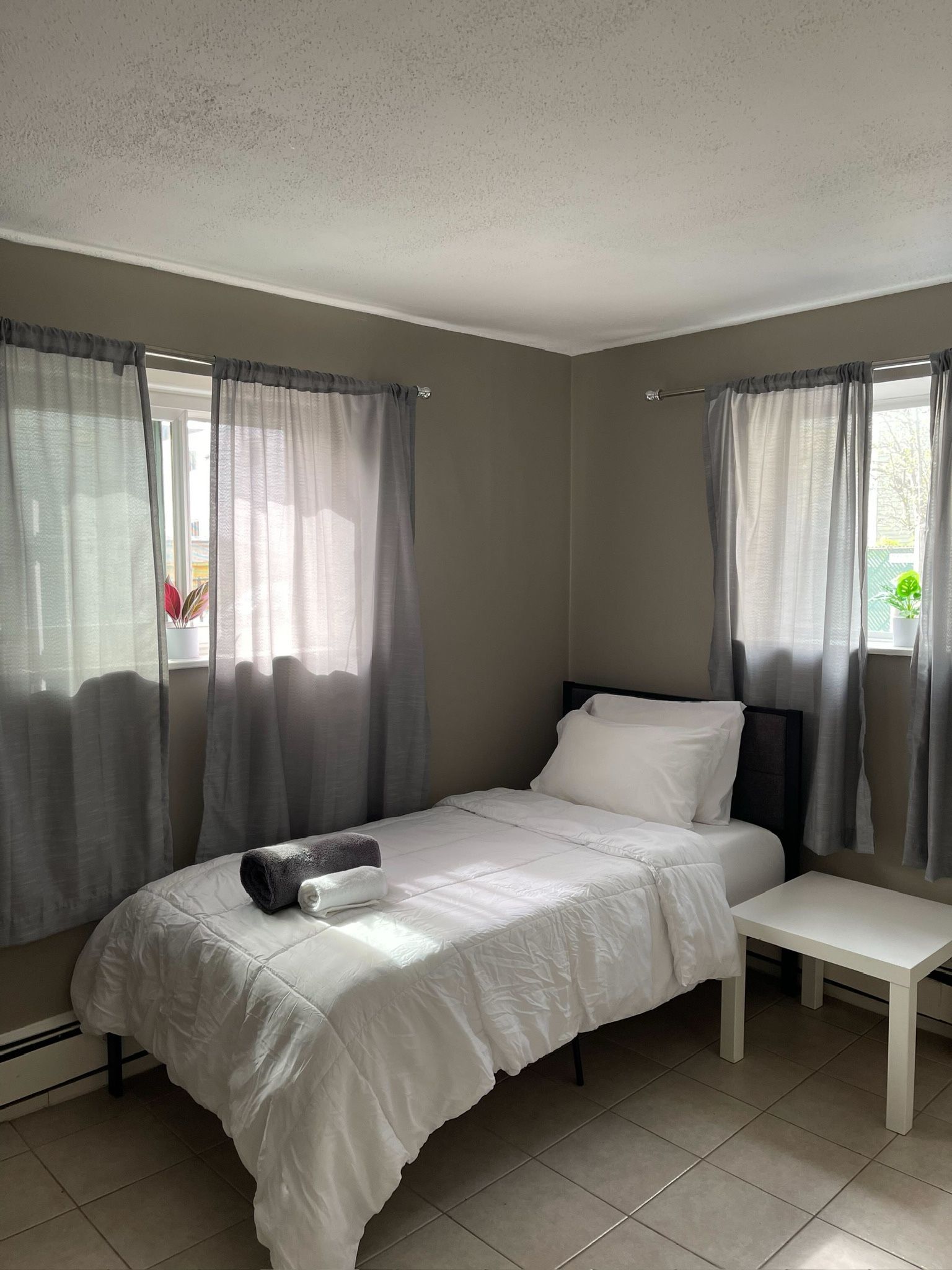 Twin Mattress And Metal Frame