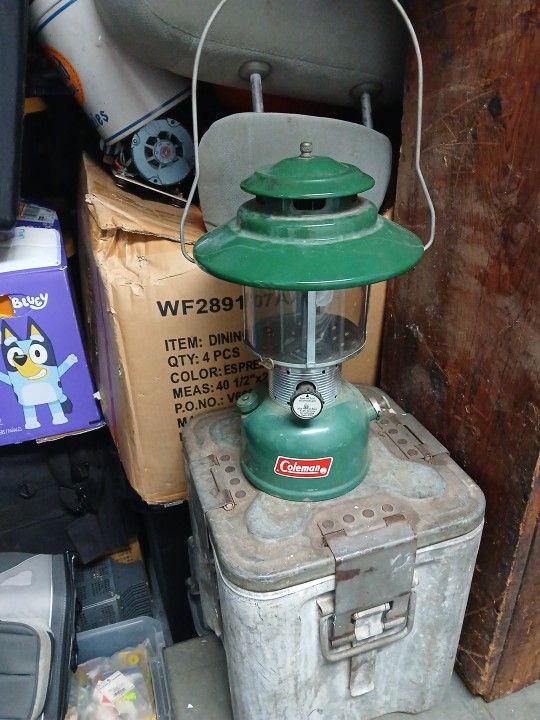 Coleman 1968 Very Good Cond