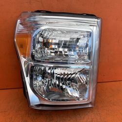 2011 - 2016 Ford F-250 F-350 Right Passenger Side  Halogen Headlight OEM 