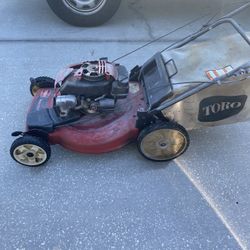 Toro Self Propelled Lawn Mower 