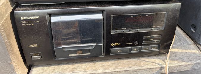 CD changer pioneer pd-f506 CD changer