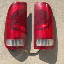 1(contact info removed) Ford F-150 Tail Lights A1P2RST-96TK