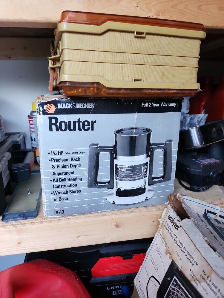 Black & Decker 1.5 HP Router