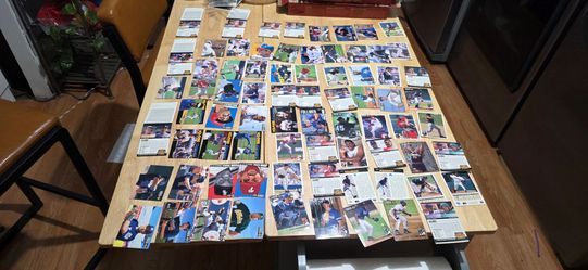 Large Lot of Baseball and baseball Cards Upper Deck