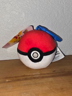 Pokémon Poké Ball Plush Clip-On