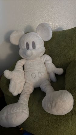 Mickey Mouse Super Plush